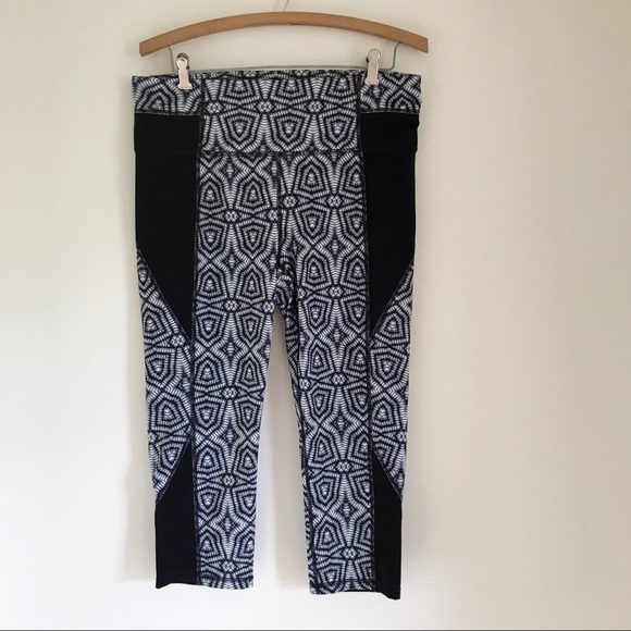 Athleta Pants - Athleta | kaleidoscope Capri